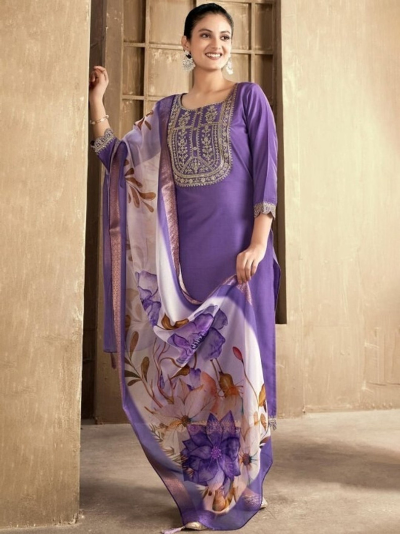 Adaah Zeenat Purple– Three-Piece Suit