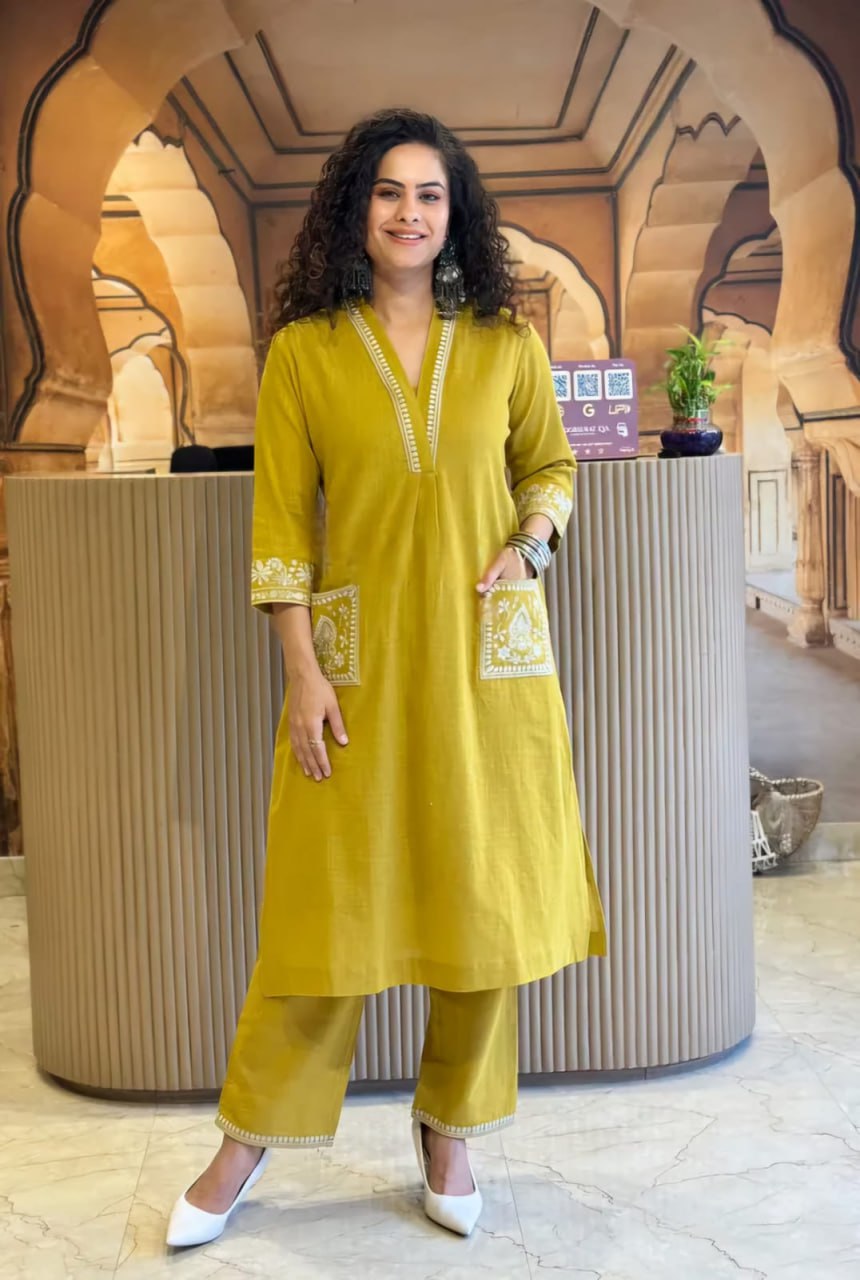 Adaah Noor Yellow Cord Set